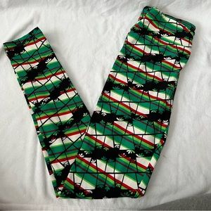 LuLaRoe leggings, present pattern